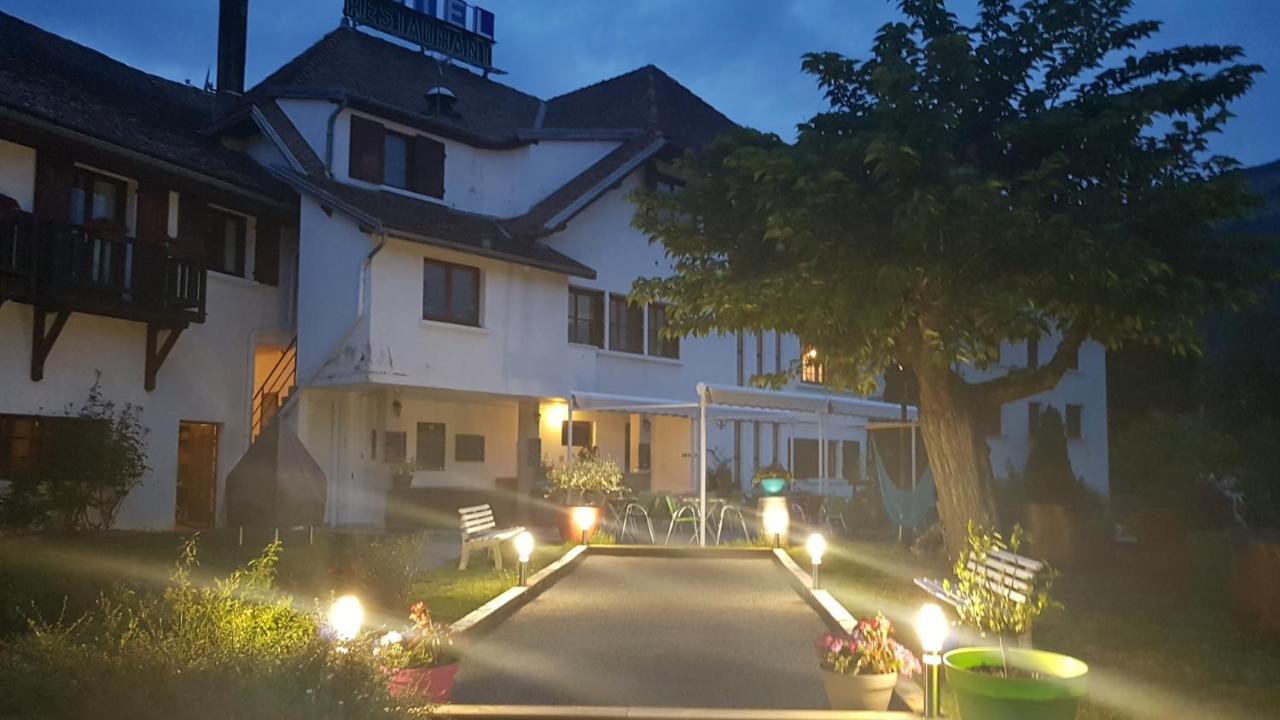 Hotel Restaurant Le Traineau Clelles Eksteriør billede