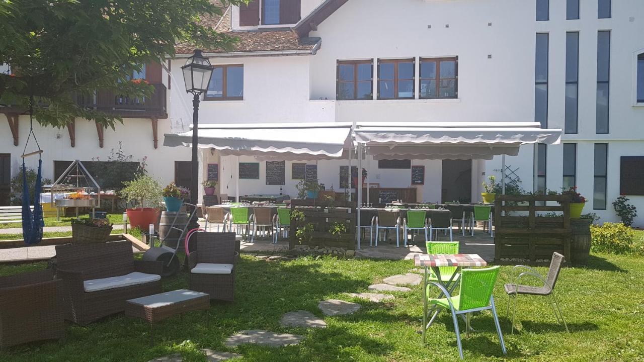 Hotel Restaurant Le Traineau Clelles Eksteriør billede